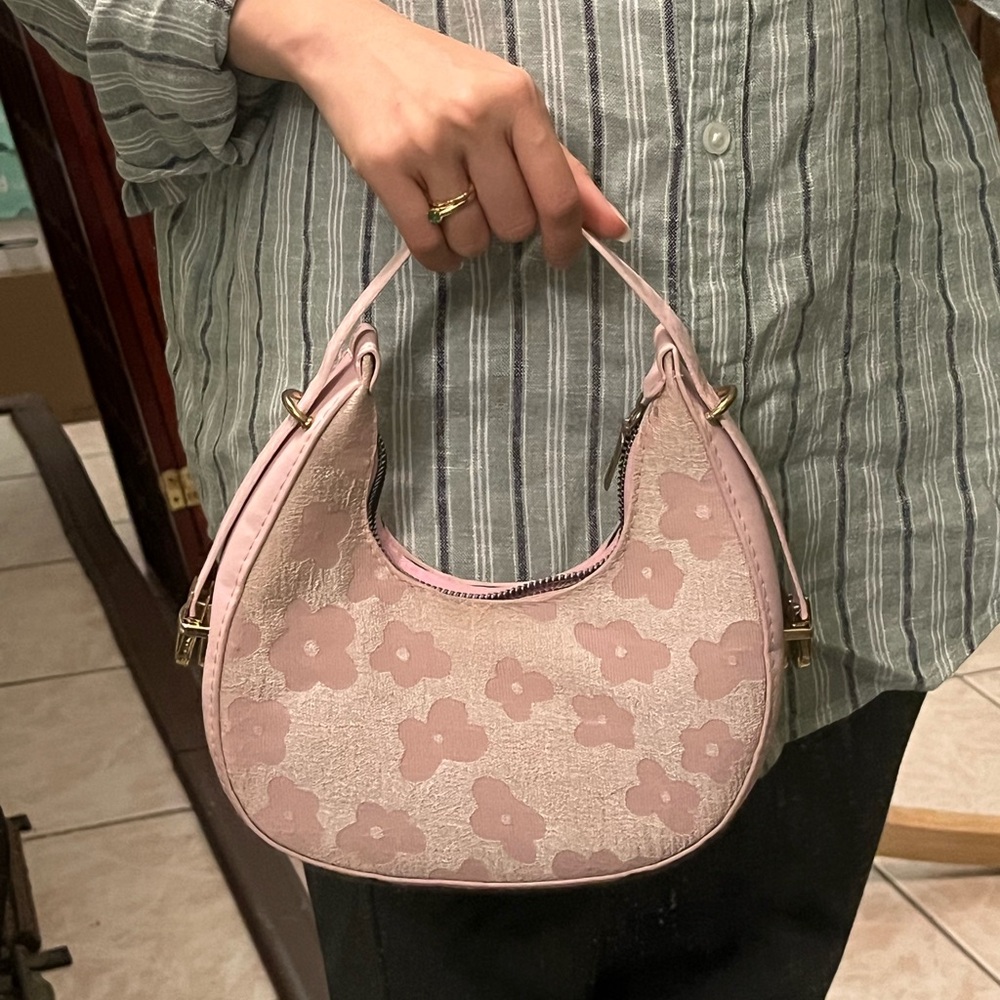 Elegant Pink Floral Women's Handbag (COPY)